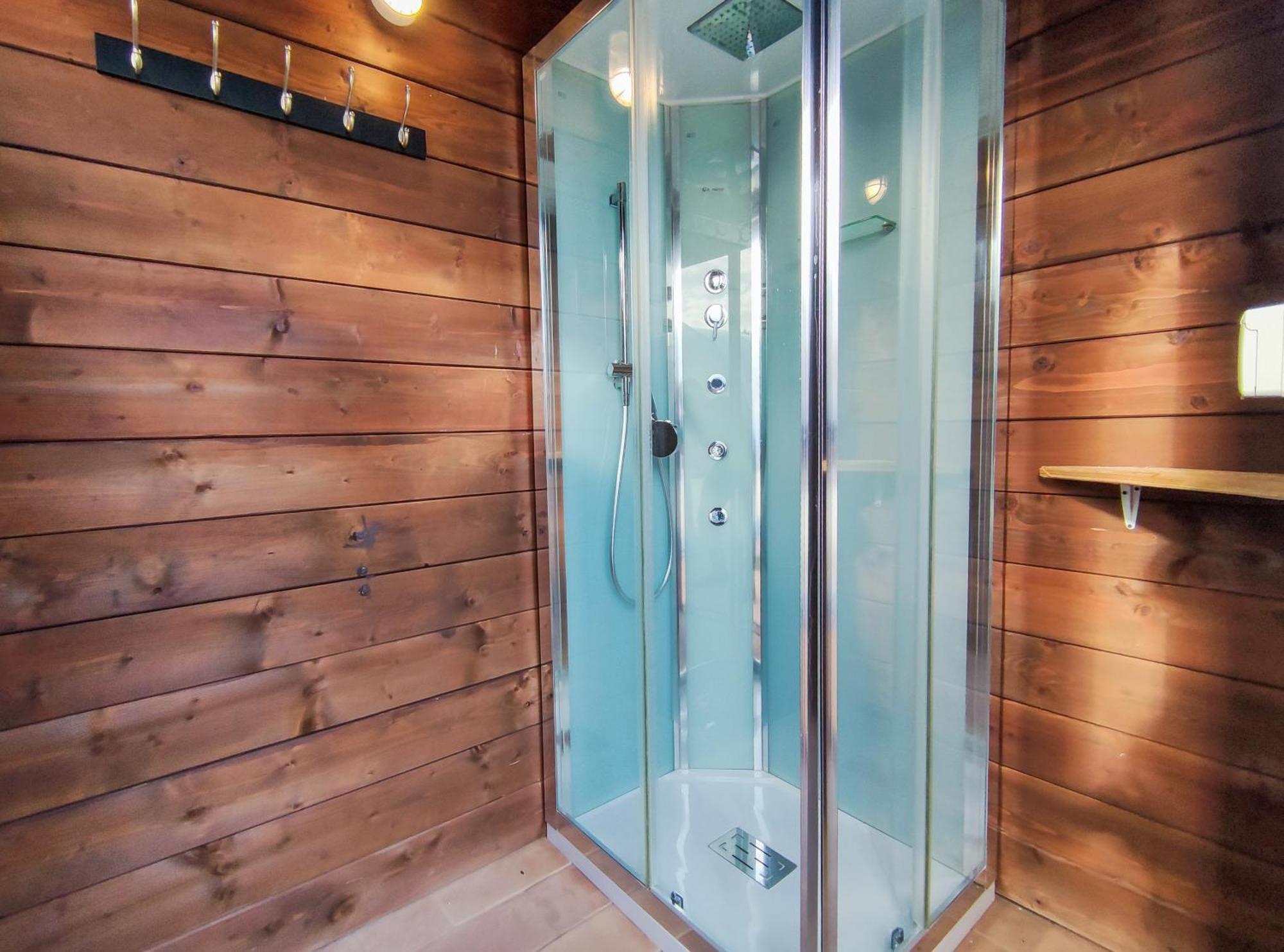 Poggio Imperiale Marche - Apartments & Glamping & Bubble Rooms Civitanova Marche Exterior photo